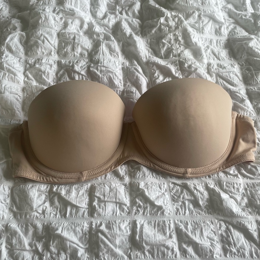 PINK Victoria’s Secret Strapless Bra